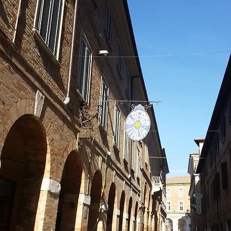 Albergo Italia Urbino Exterior photo